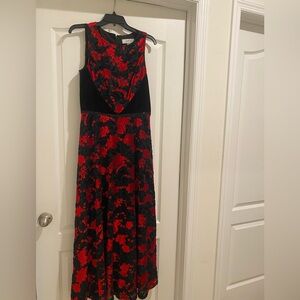 TAHARI ARTHIAS LEVINE size 8,red and black dress